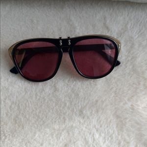 Pink/red flip sunglasses